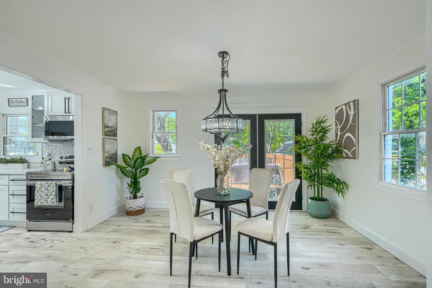 6415 Liberty Road photo 9