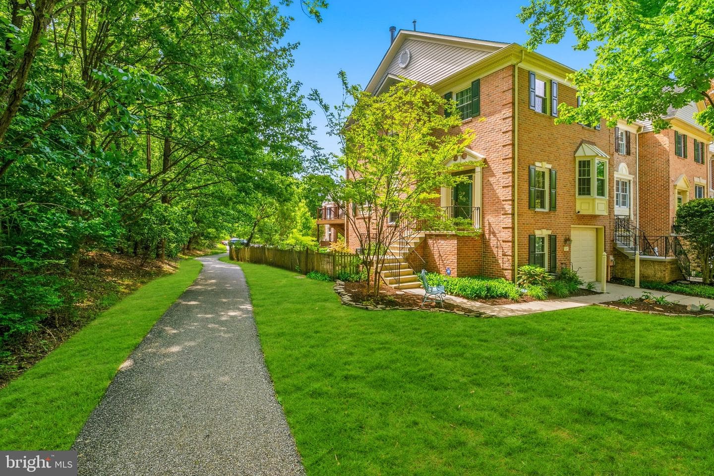 17 Boyne Court
