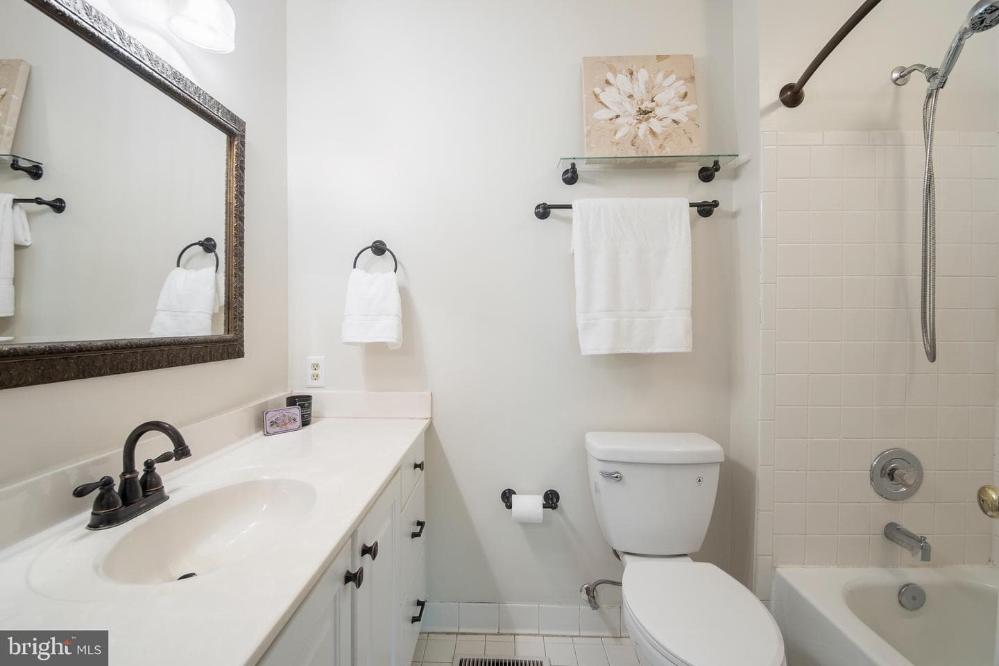 17 Boyne Court photo 31