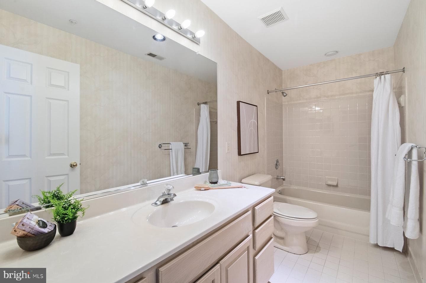 6440 Cloister Gate Drive photo 35