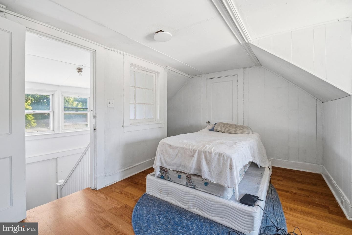 121 Forest Avenue photo 33