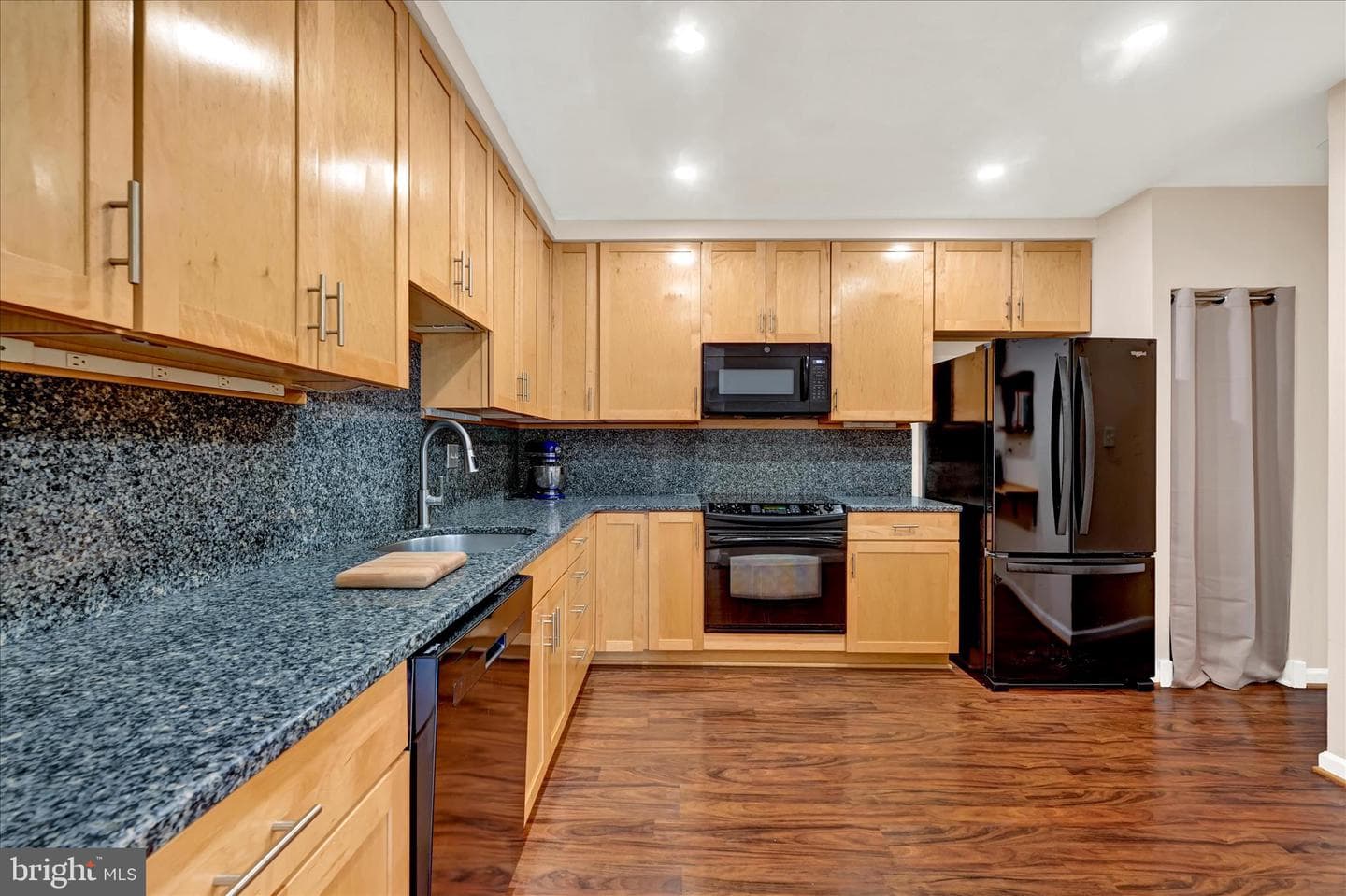 2317 Wonderview Road photo 8