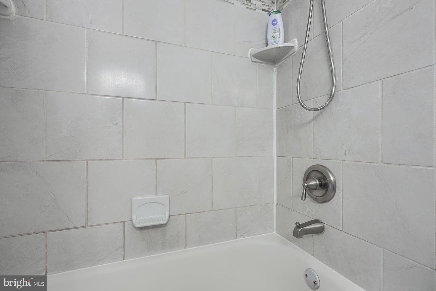13 Ute Court photo 28