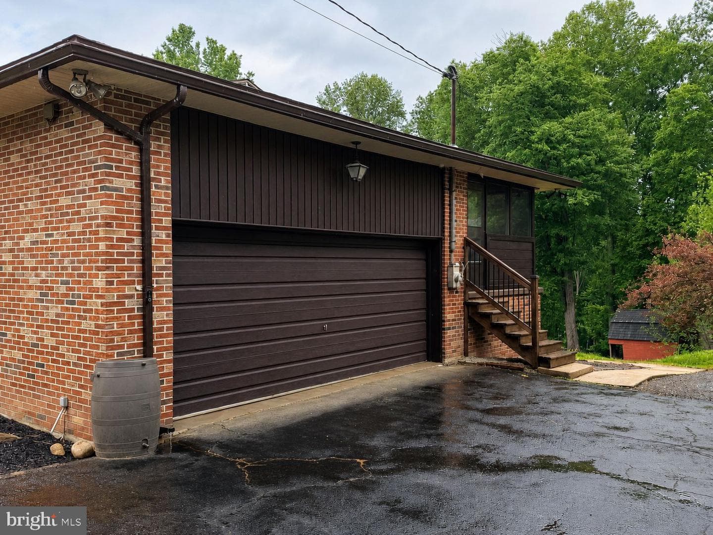600 Earlton Court photo 5