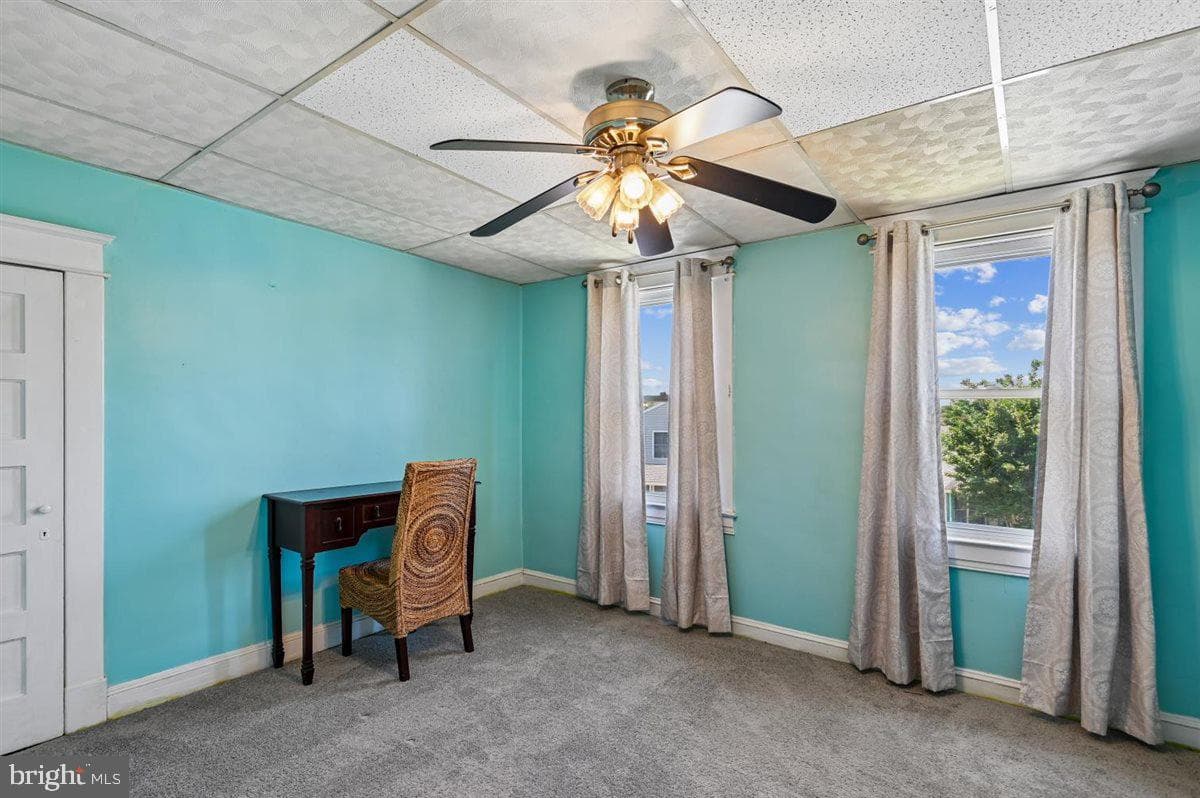 1817 Maxwell Ave photo 37