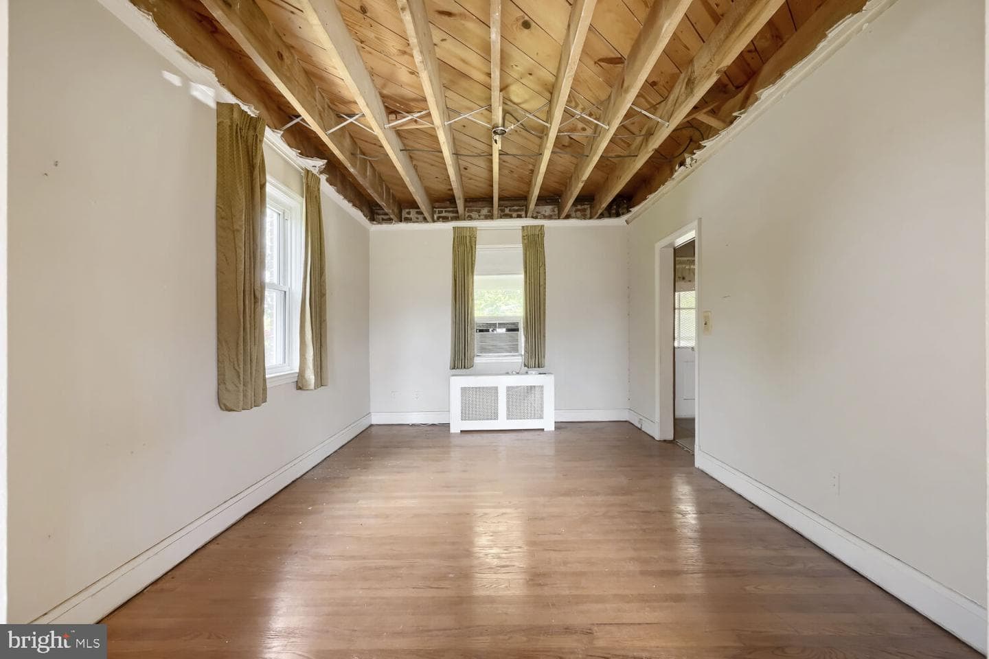 2411 Fairway photo 6