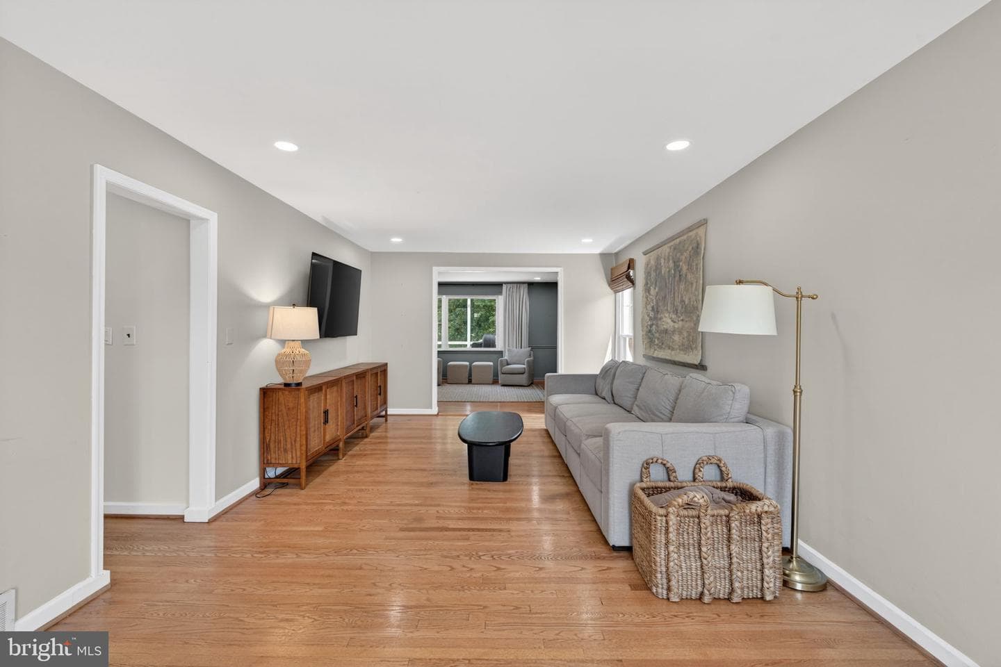 401 Allview Court photo 4