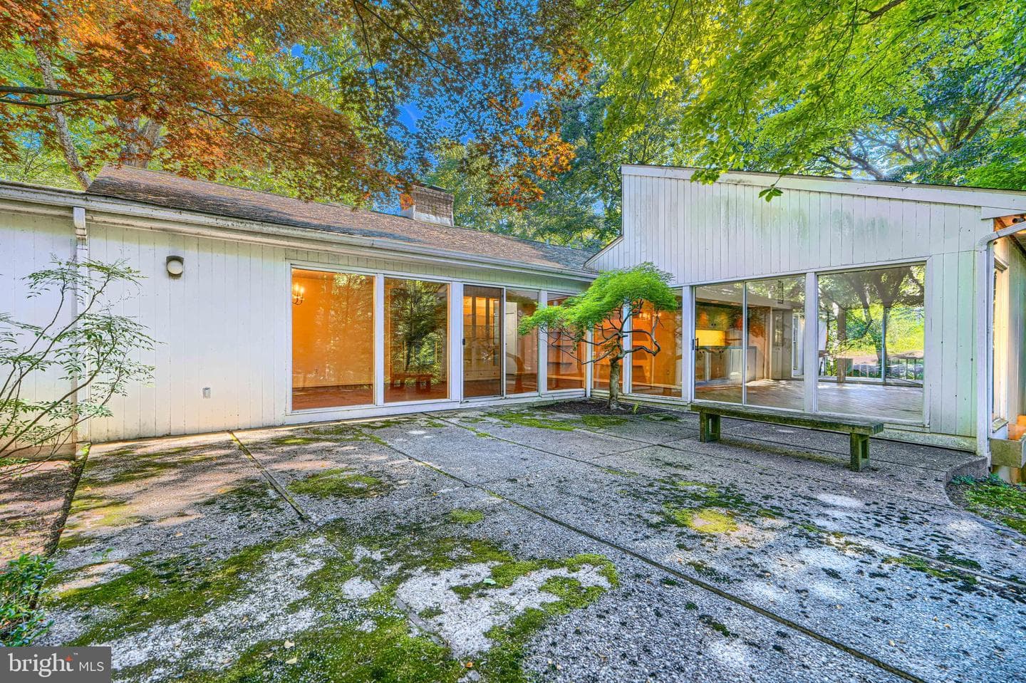 2 Kenmont Court photo 94