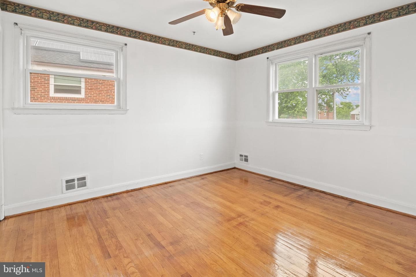 1252 Halstead Road photo 12