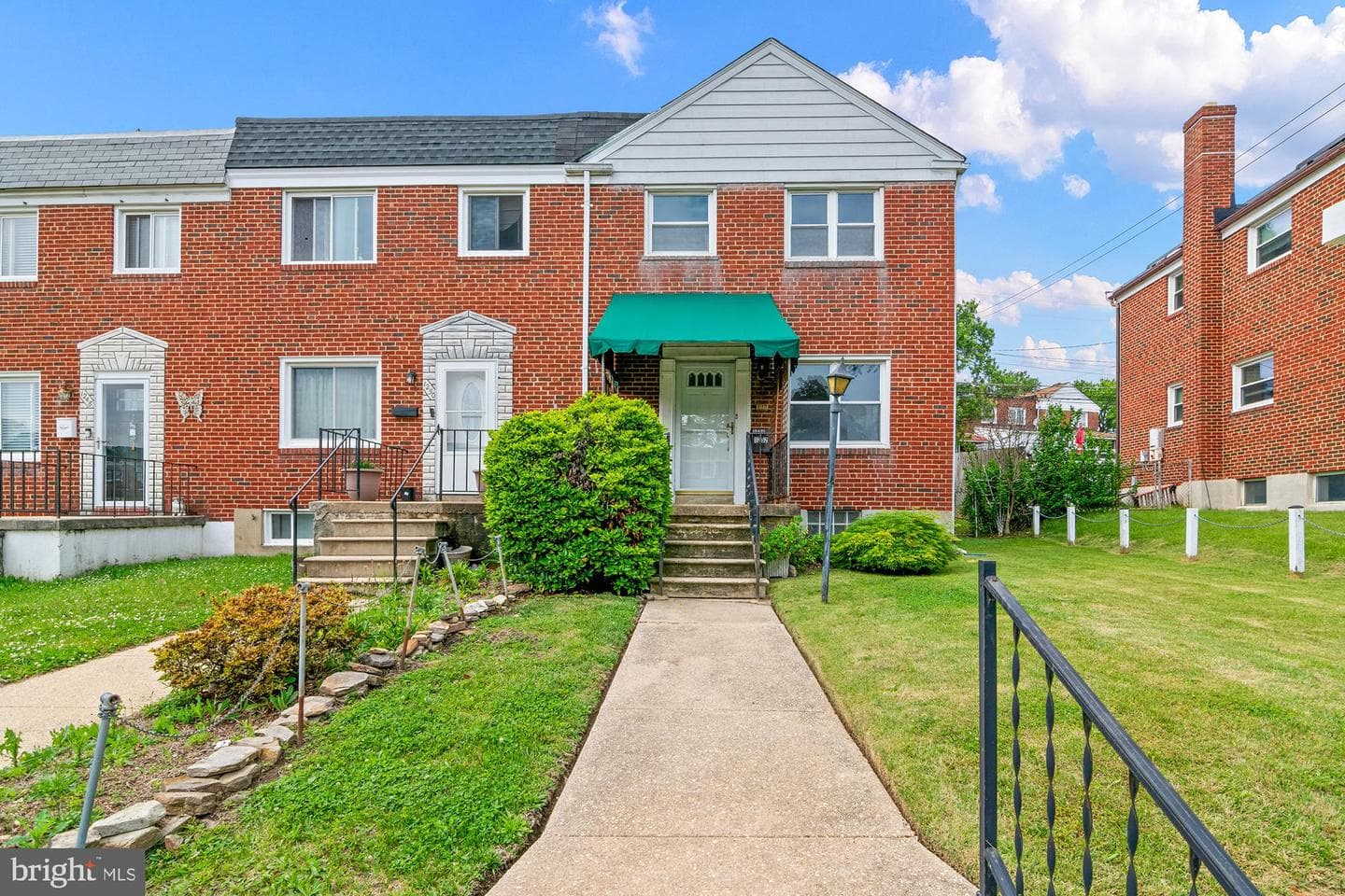 1252 Halstead Road photo 2