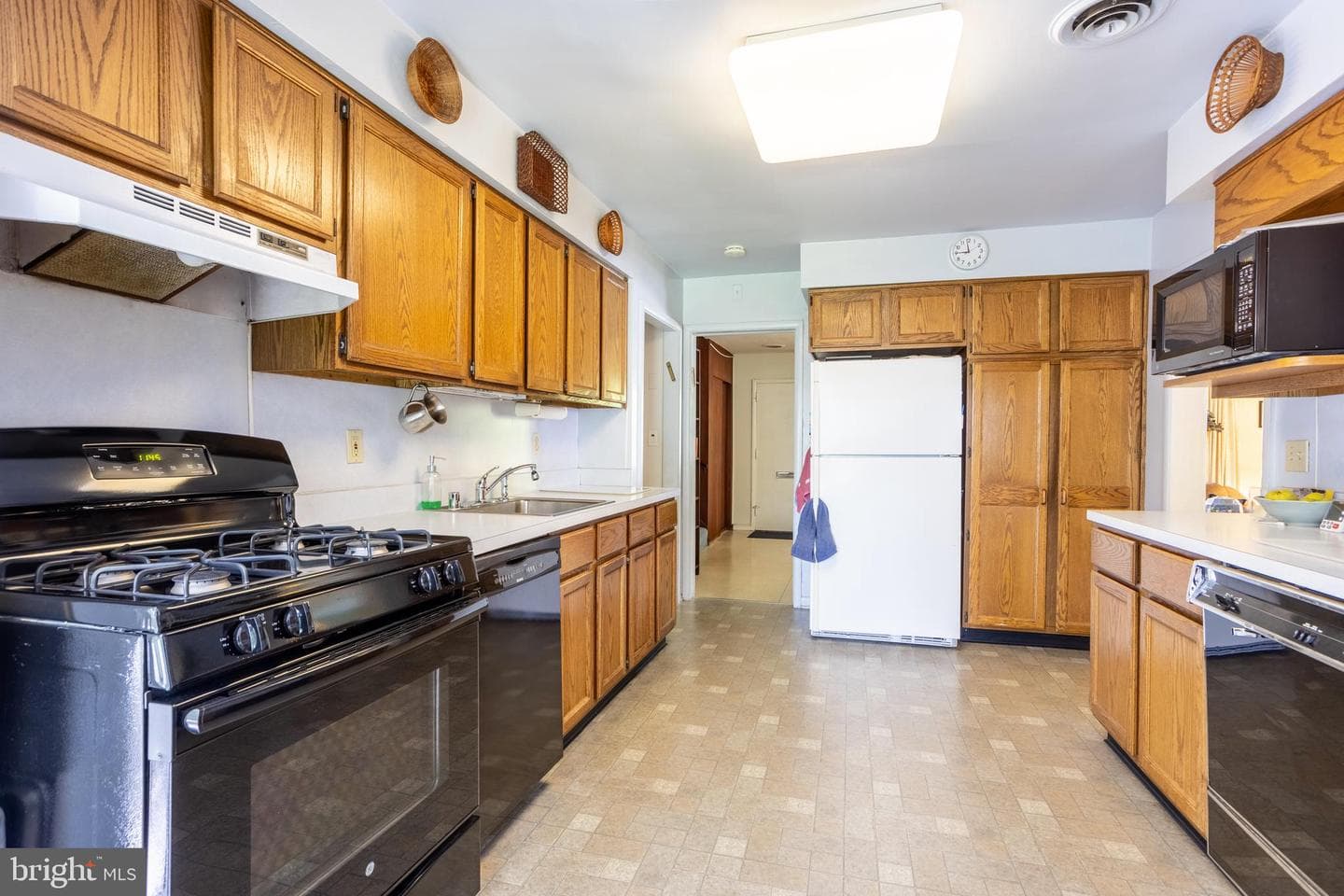 6609 Amleigh Road photo 19
