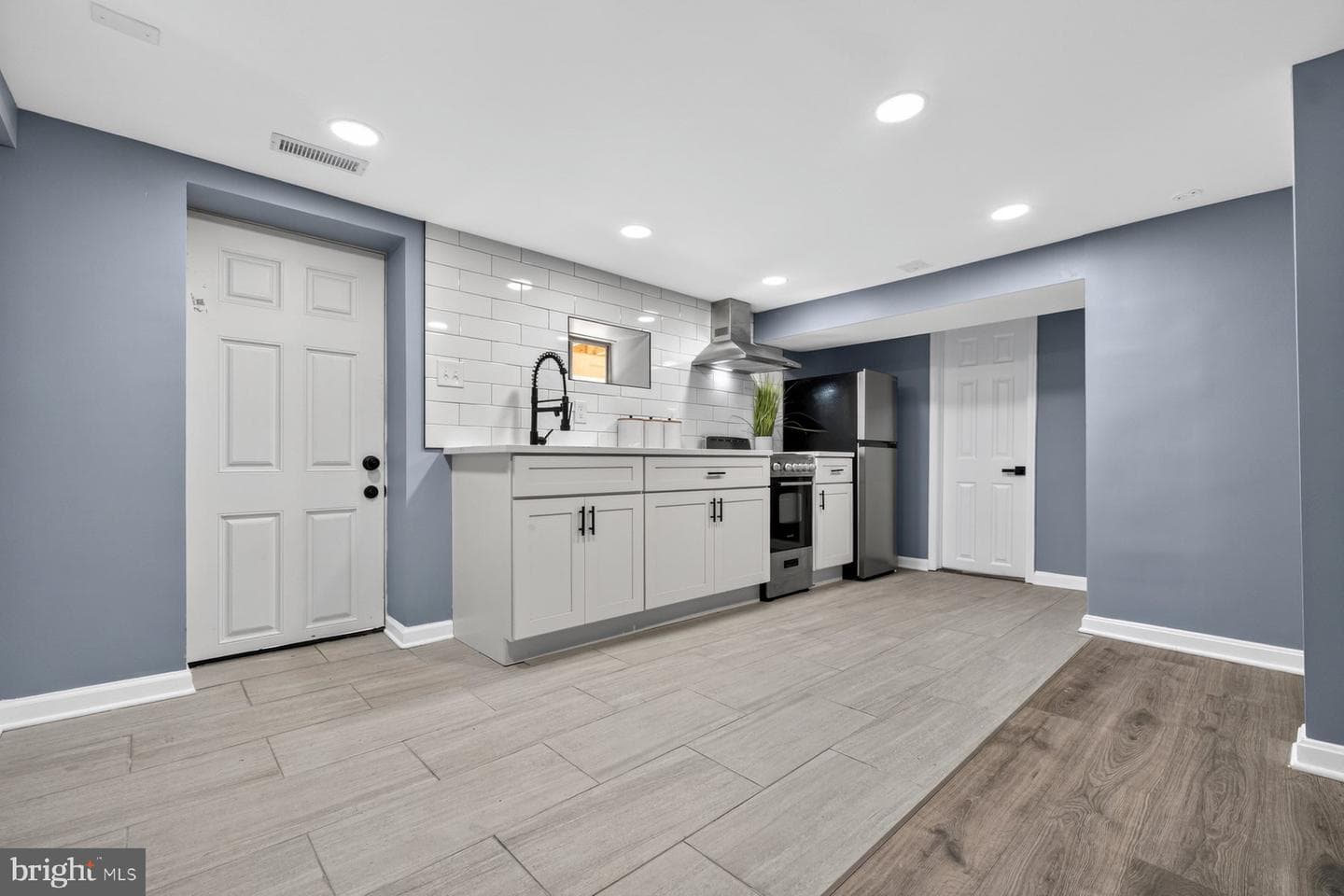 5546 Selma Avenue photo 19