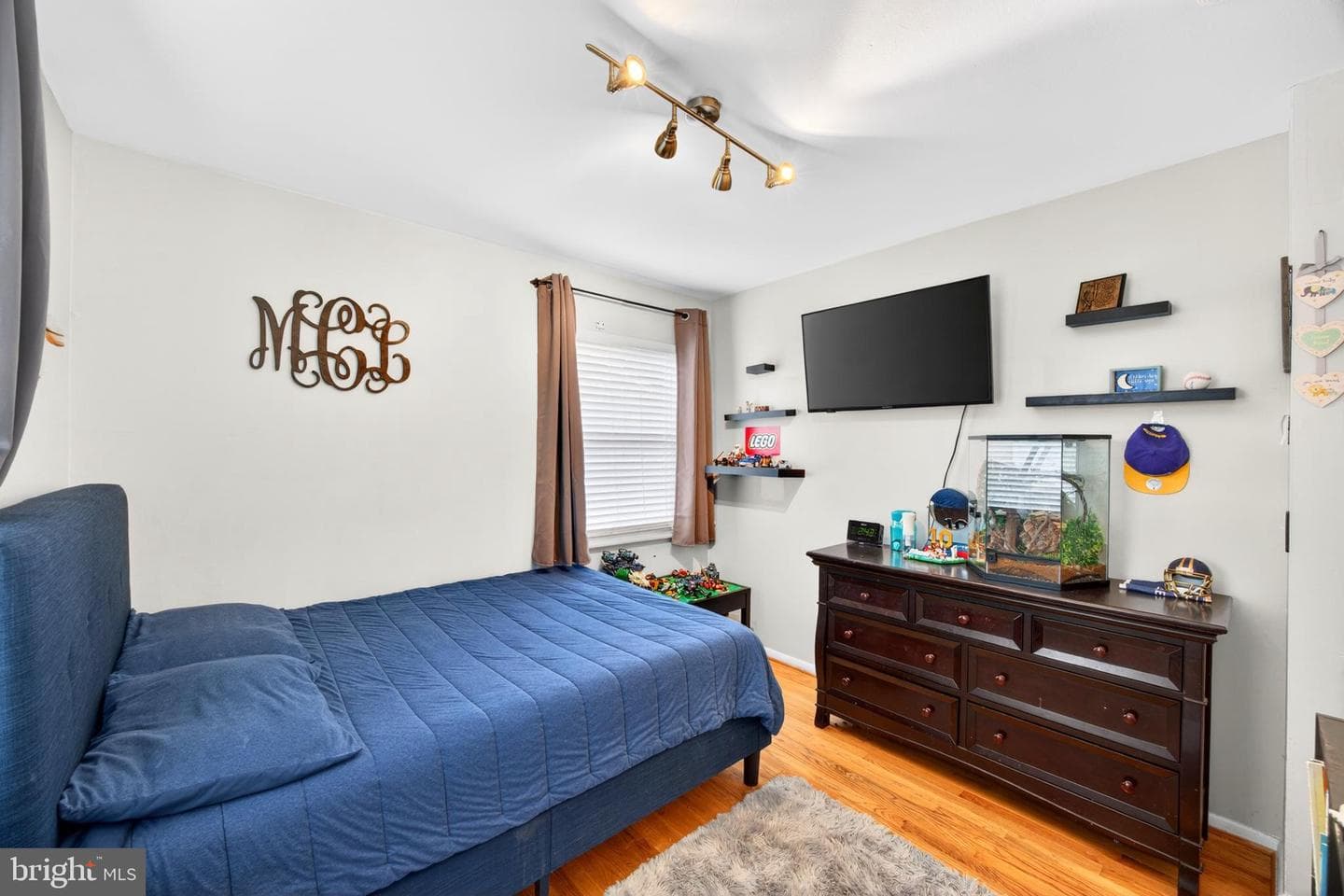 315 Osborne Avenue photo 24
