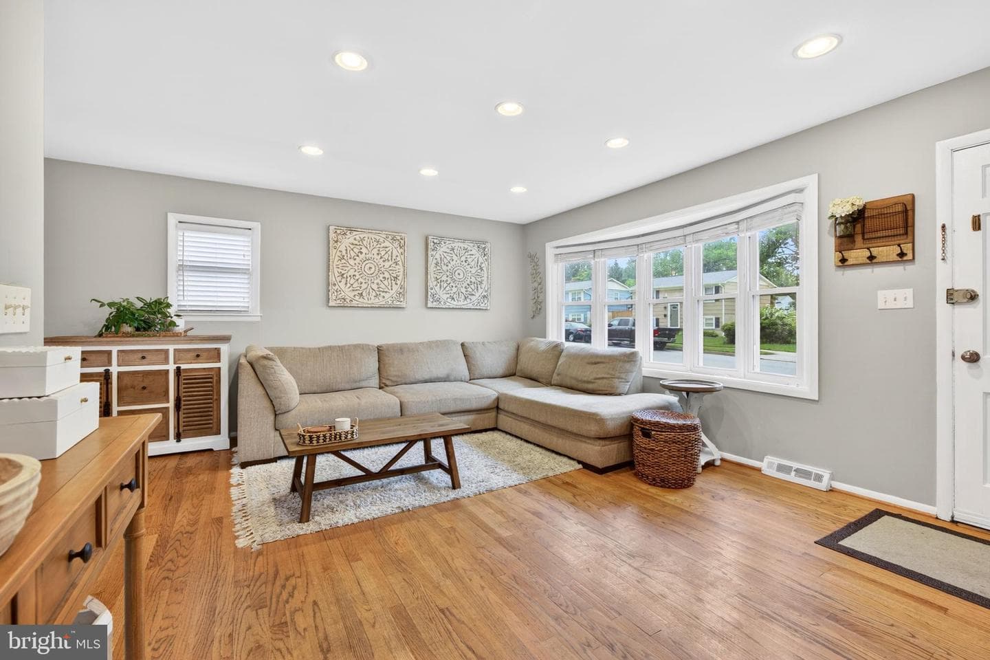 315 Osborne Avenue photo 7