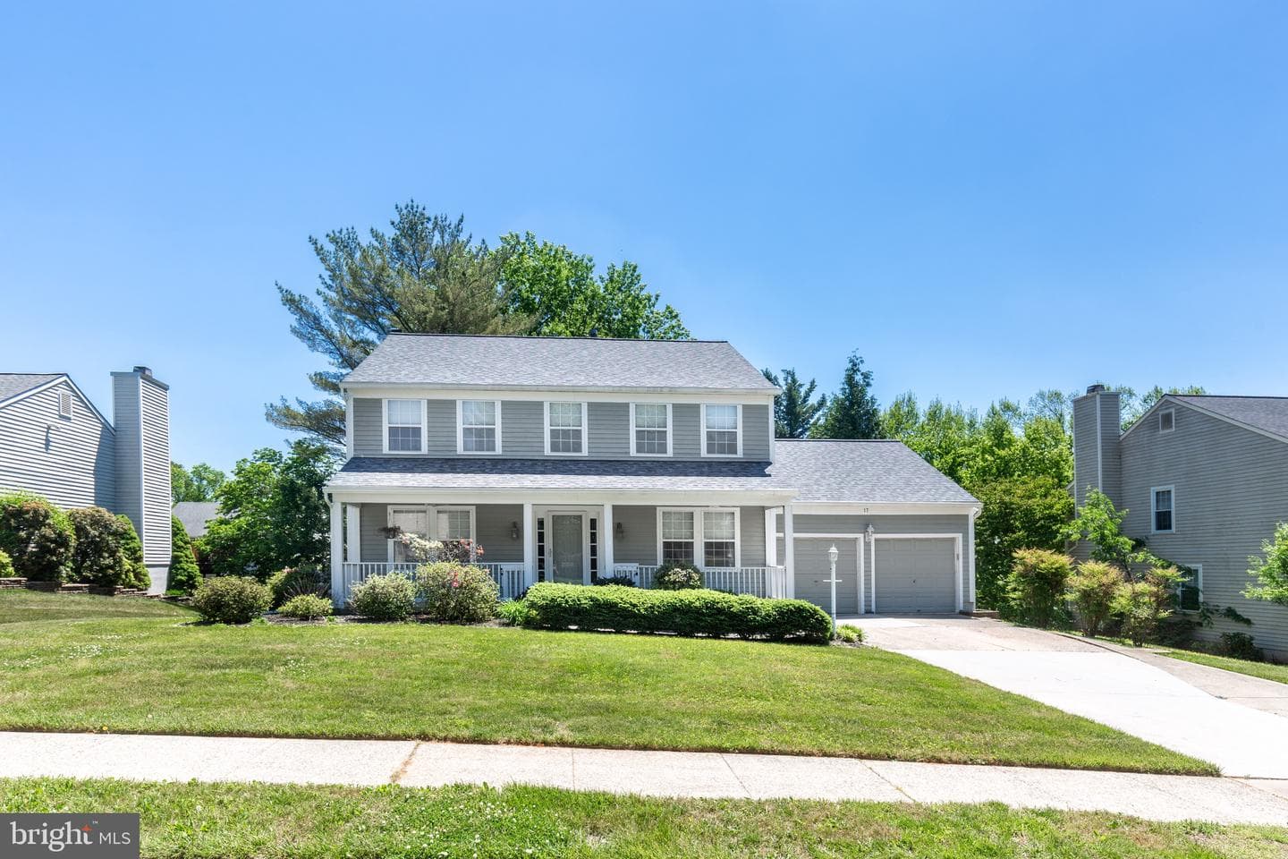 17 Golden Grass Court photo 2