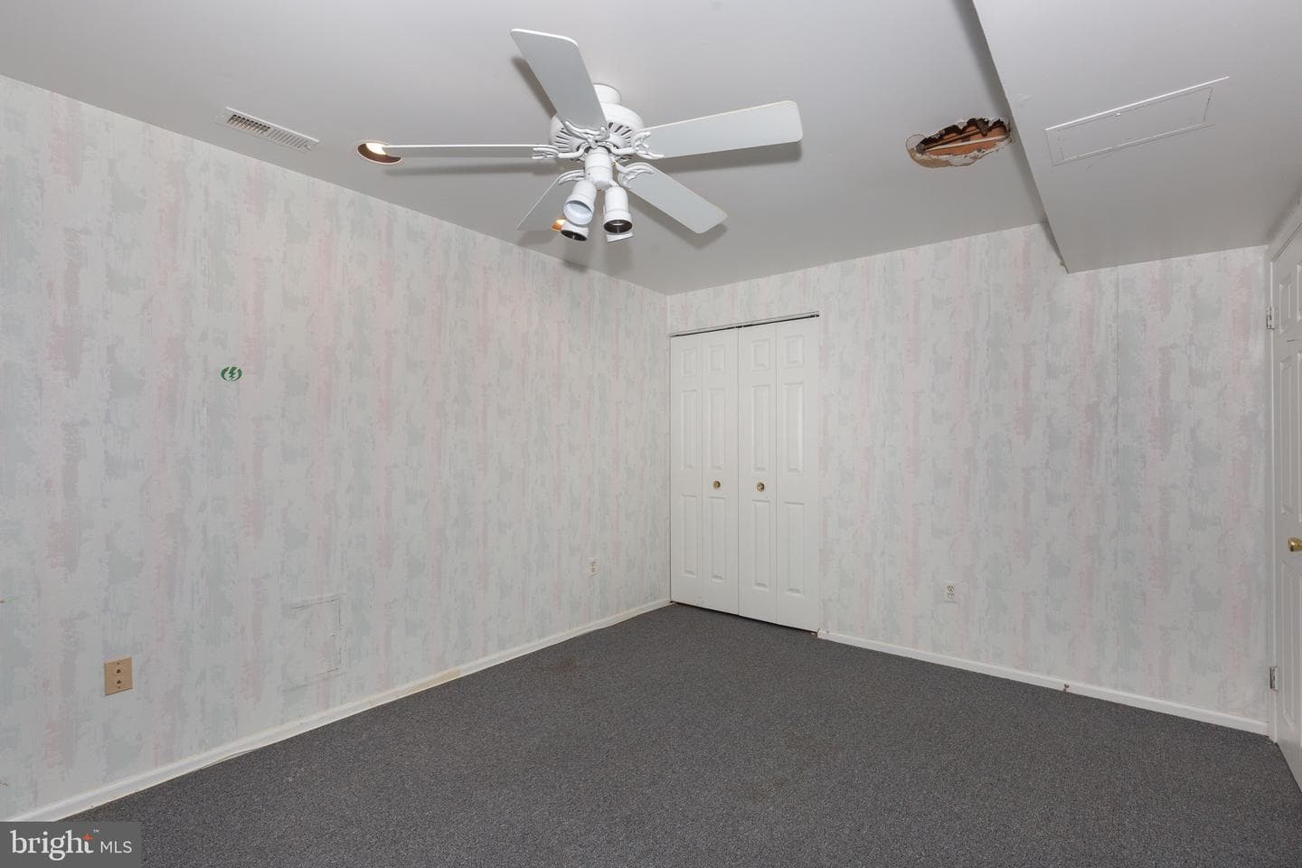 17 Golden Grass Court photo 49