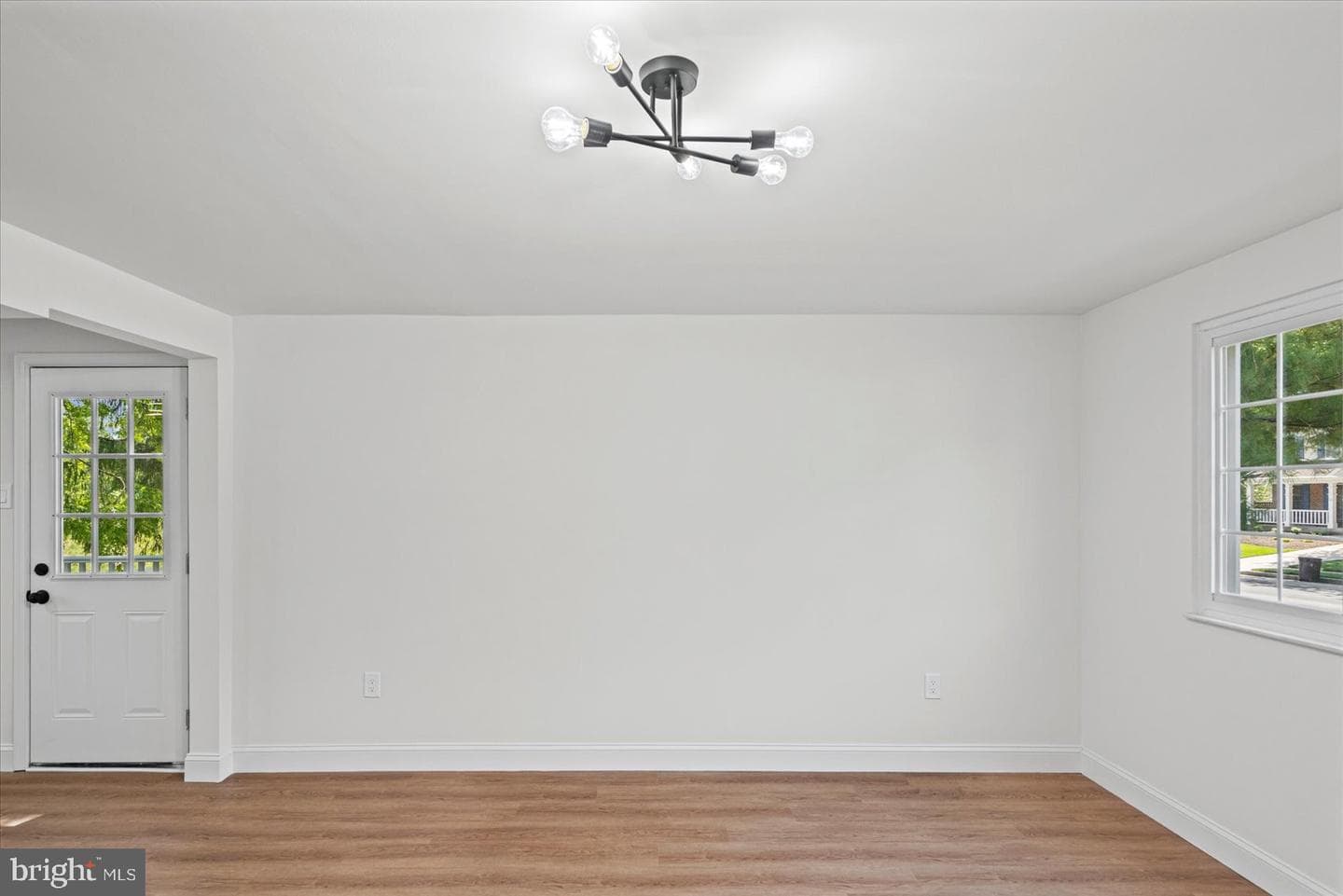 1129 Kingsbury Road photo 14