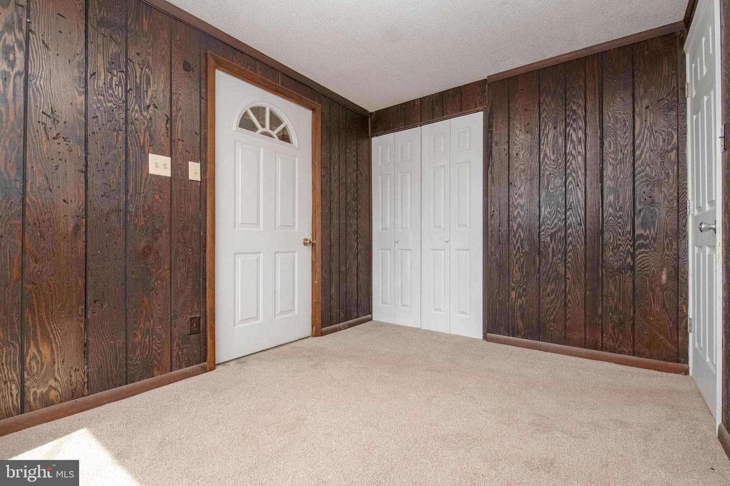2411 Saratoga Avenue photo 13