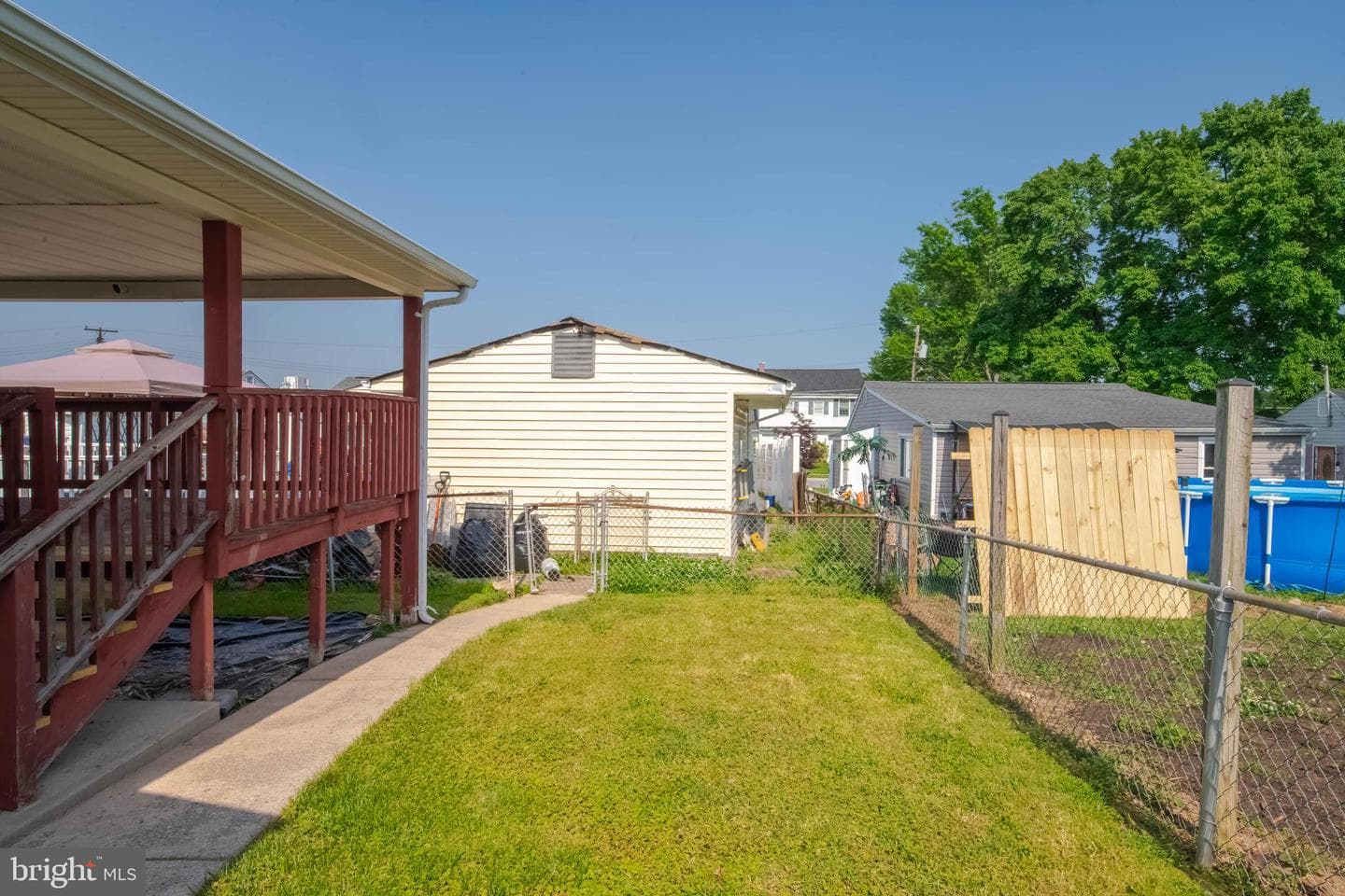 2411 Saratoga Avenue photo 42