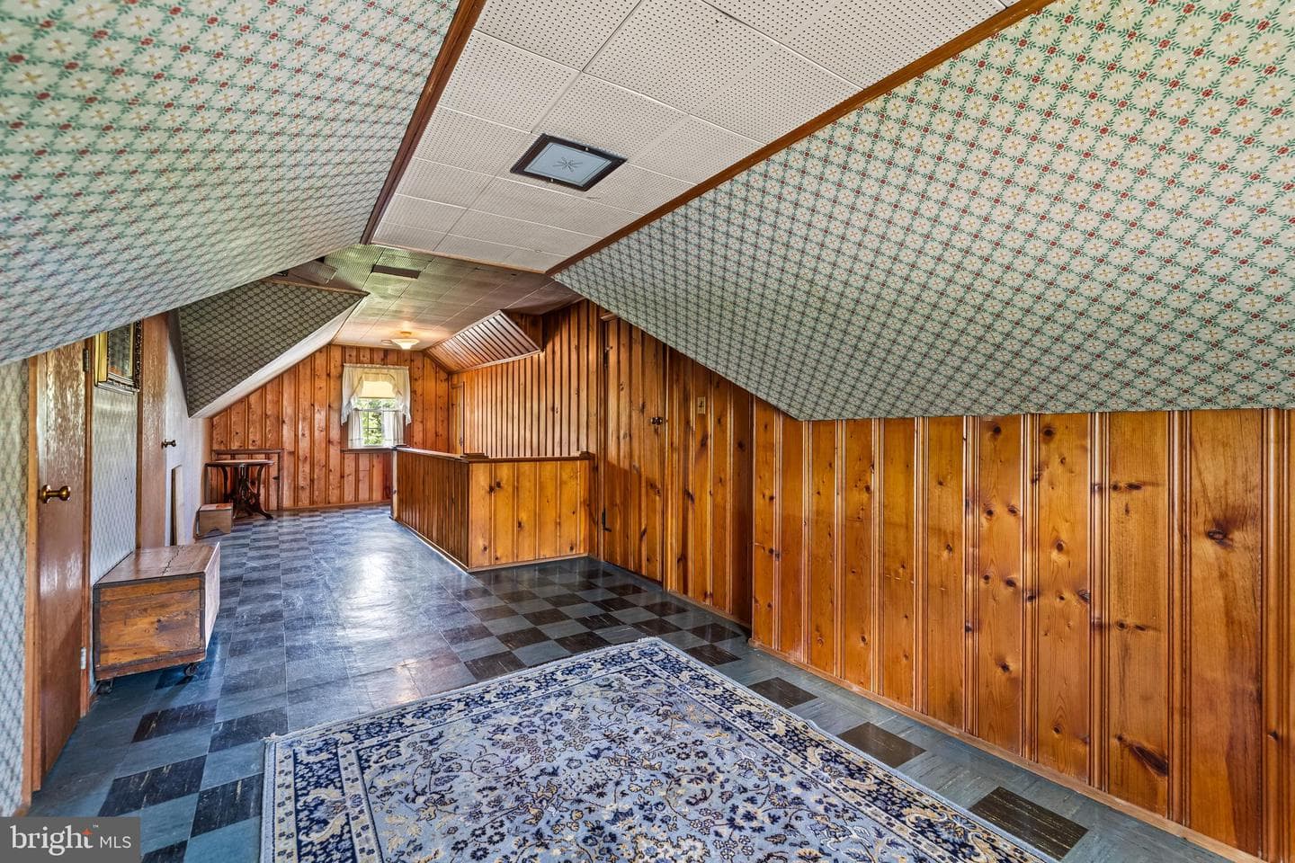 210 W Timonium Road photo 39
