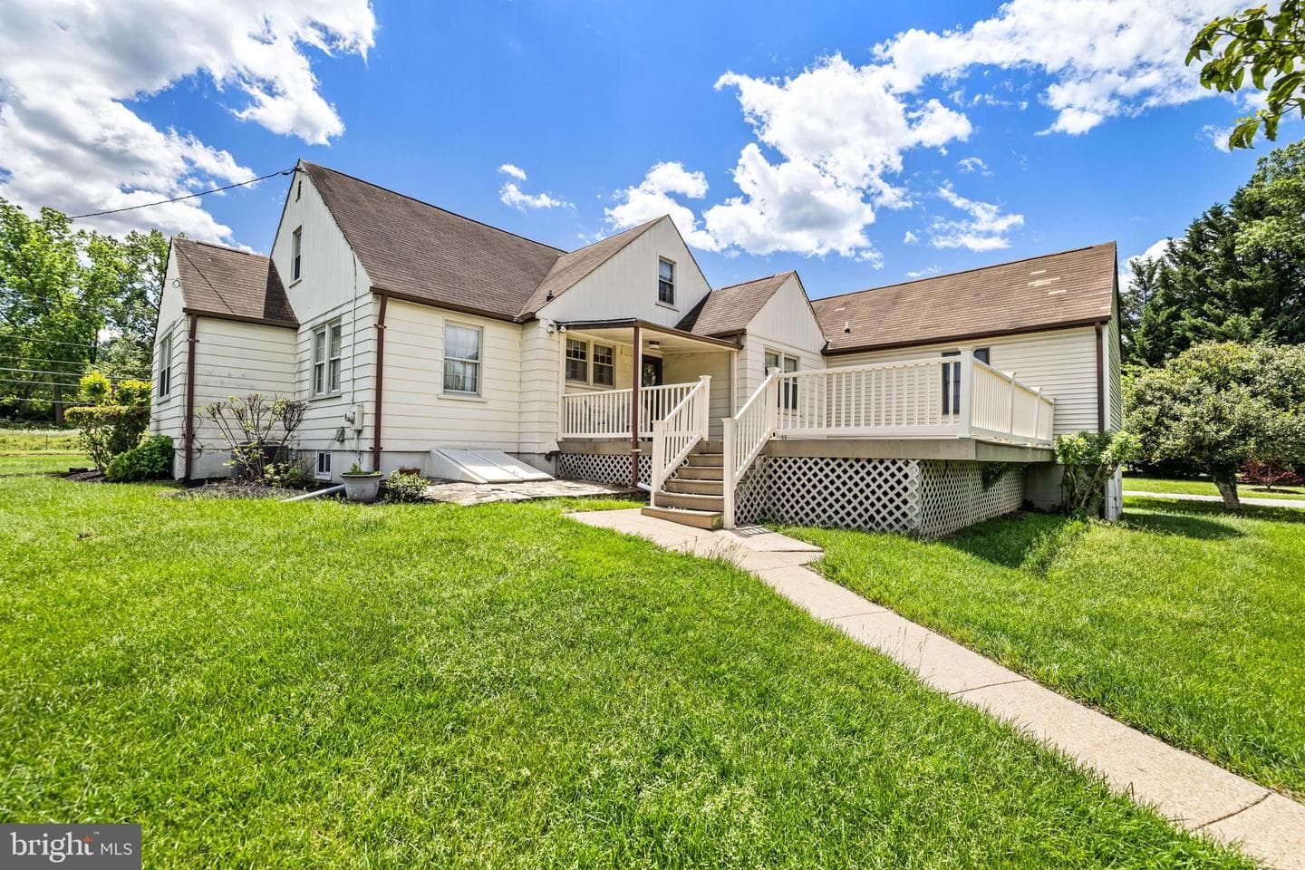 210 W Timonium Road photo 44