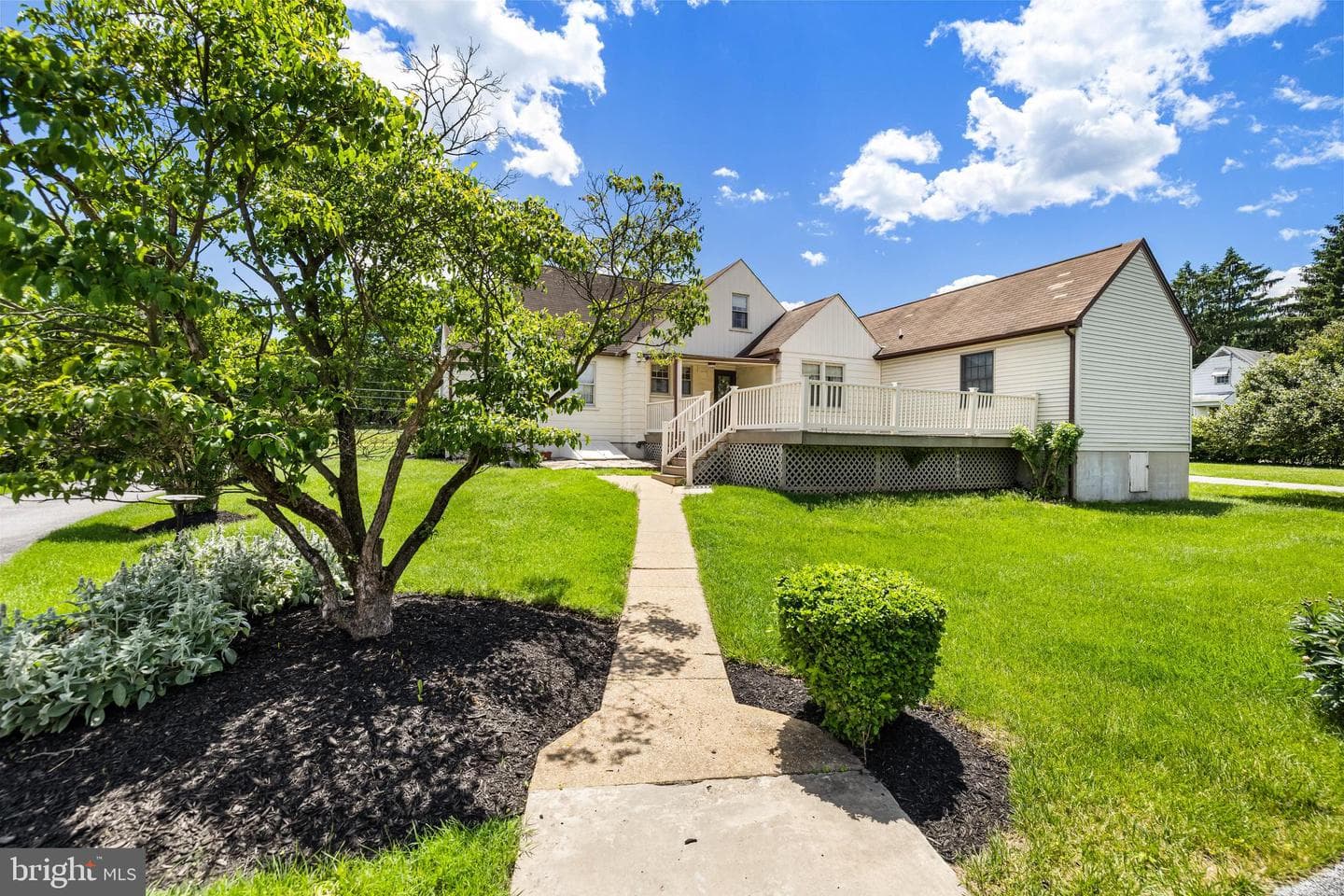 210 W Timonium Road photo 49