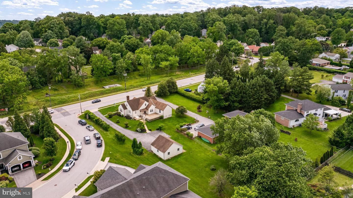 210 W Timonium Road photo 62