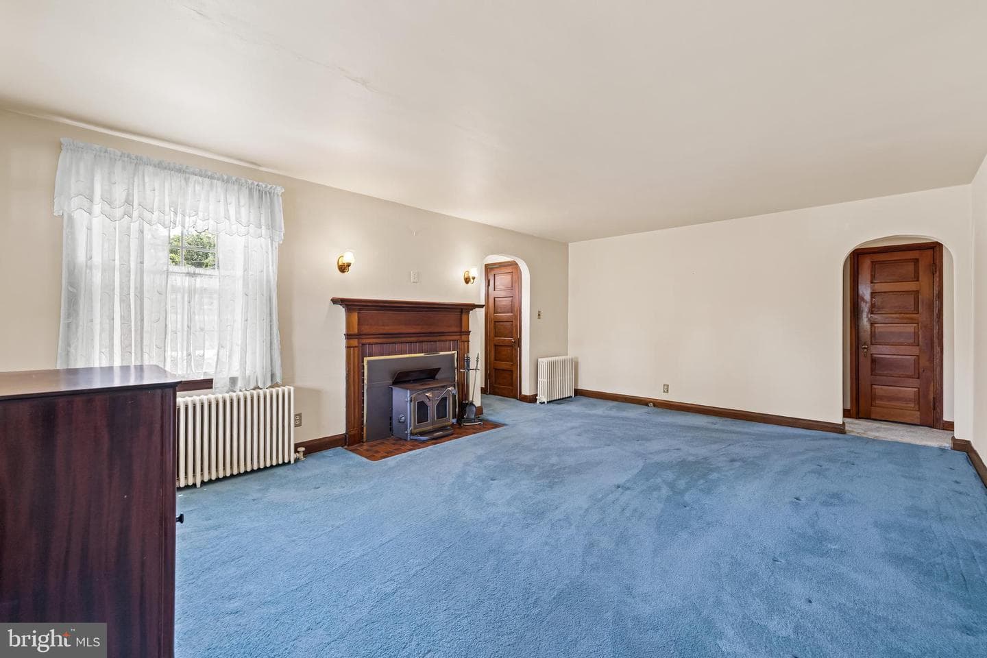 210 W Timonium Road photo 9