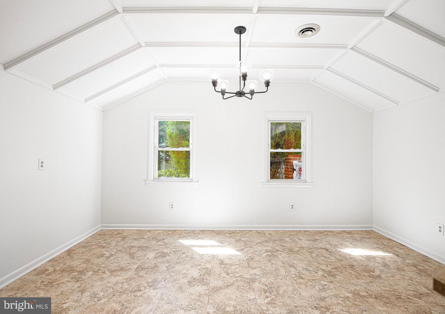 8724 Littlewood Road photo 15