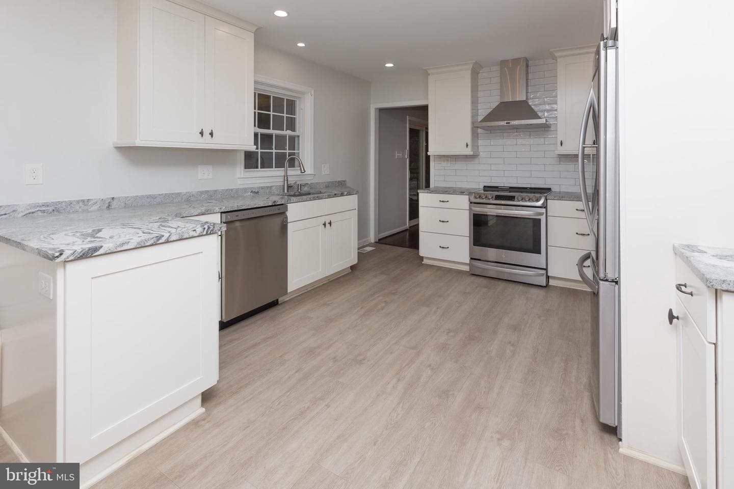 11126 Old Carriage Road photo 12
