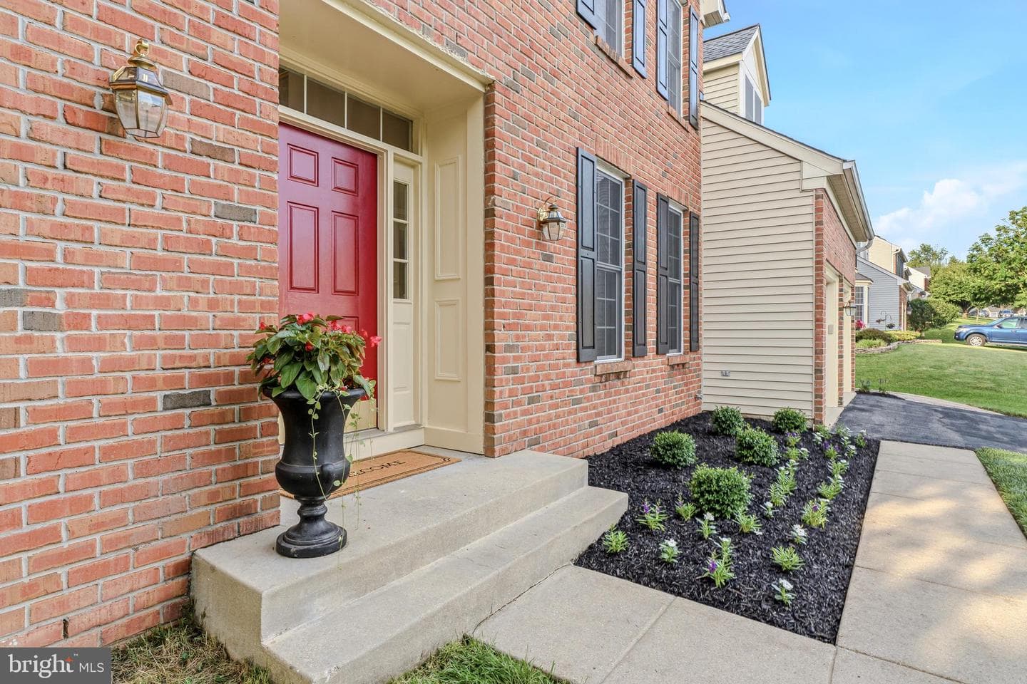 624 Oak Farm Court photo 4