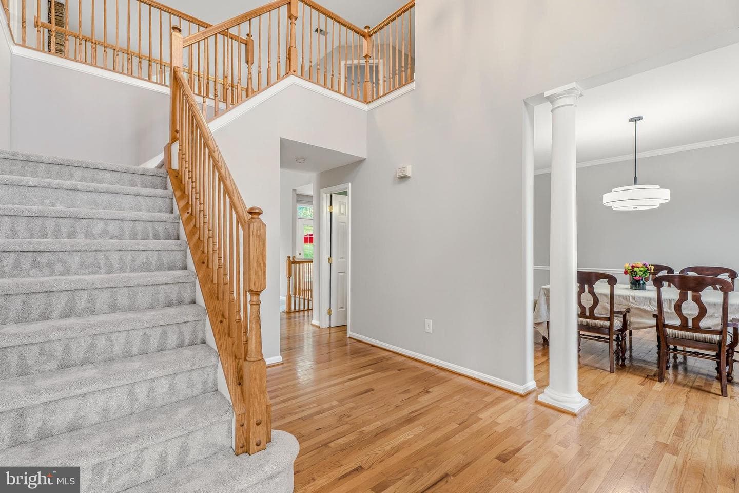 624 Oak Farm Court photo 6