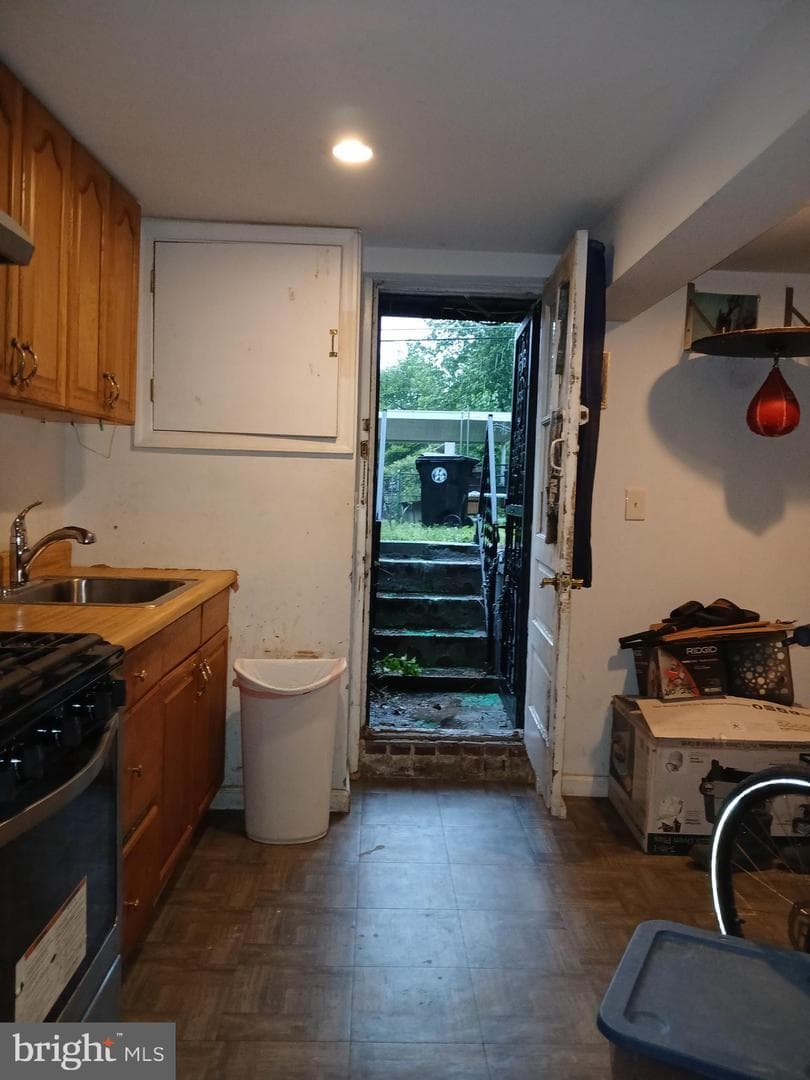 3112 Liberty Parkway photo 21