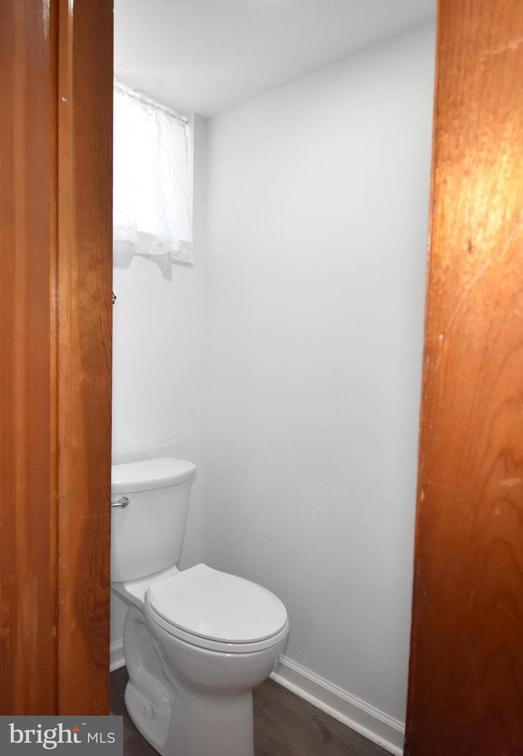 7509 Holabird Avenue photo 24