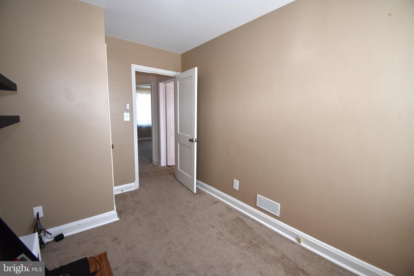 7509 Holabird Avenue photo 33