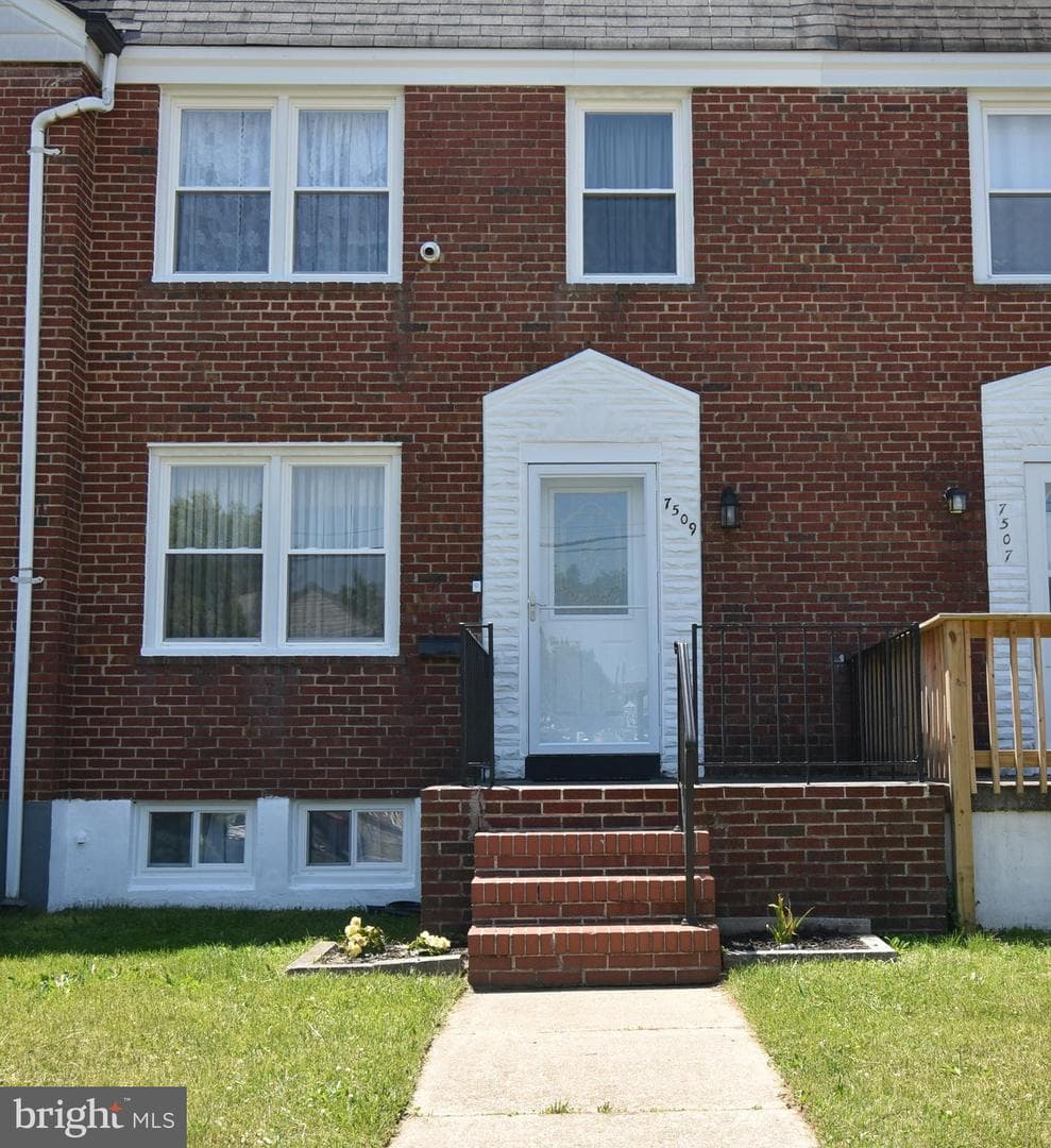 7509 Holabird Avenue photo 5