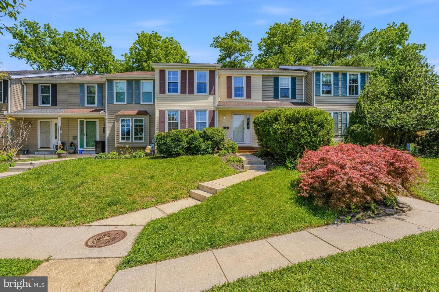27 Warren Comn
