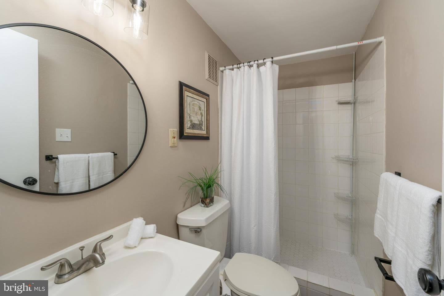 26 Golden Hill Ct photo 24
