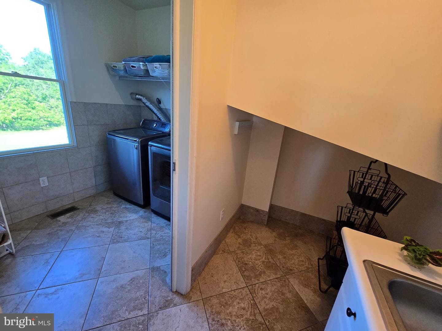 6 Keil Manor Court photo 17