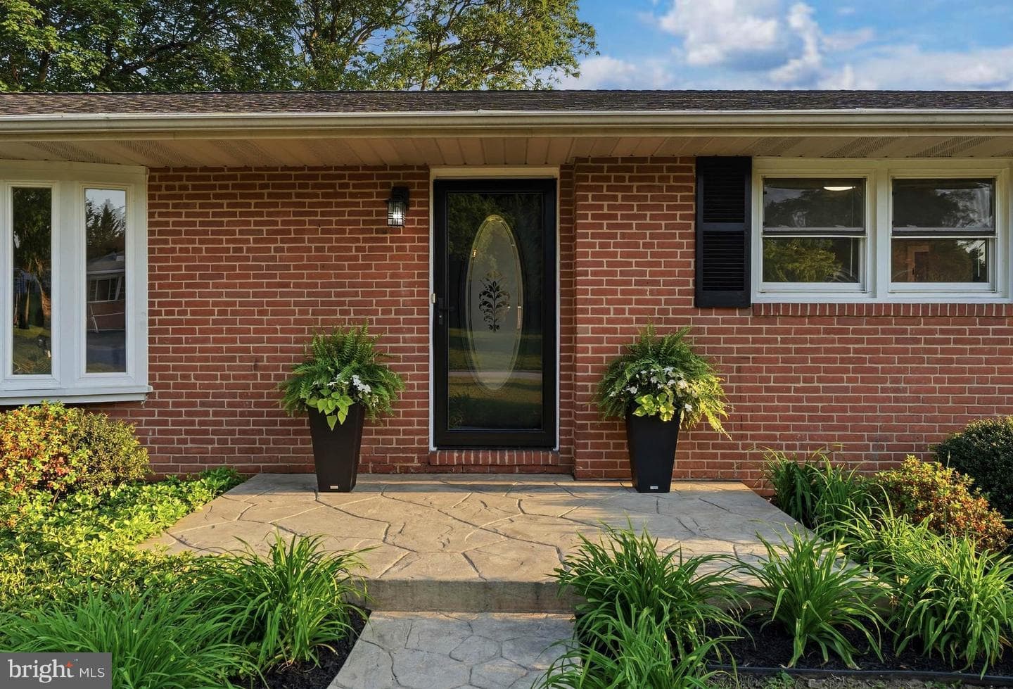 7 Glenbrook Drive photo 27