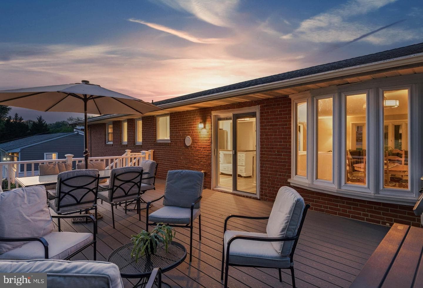 7 Glenbrook Drive photo 8