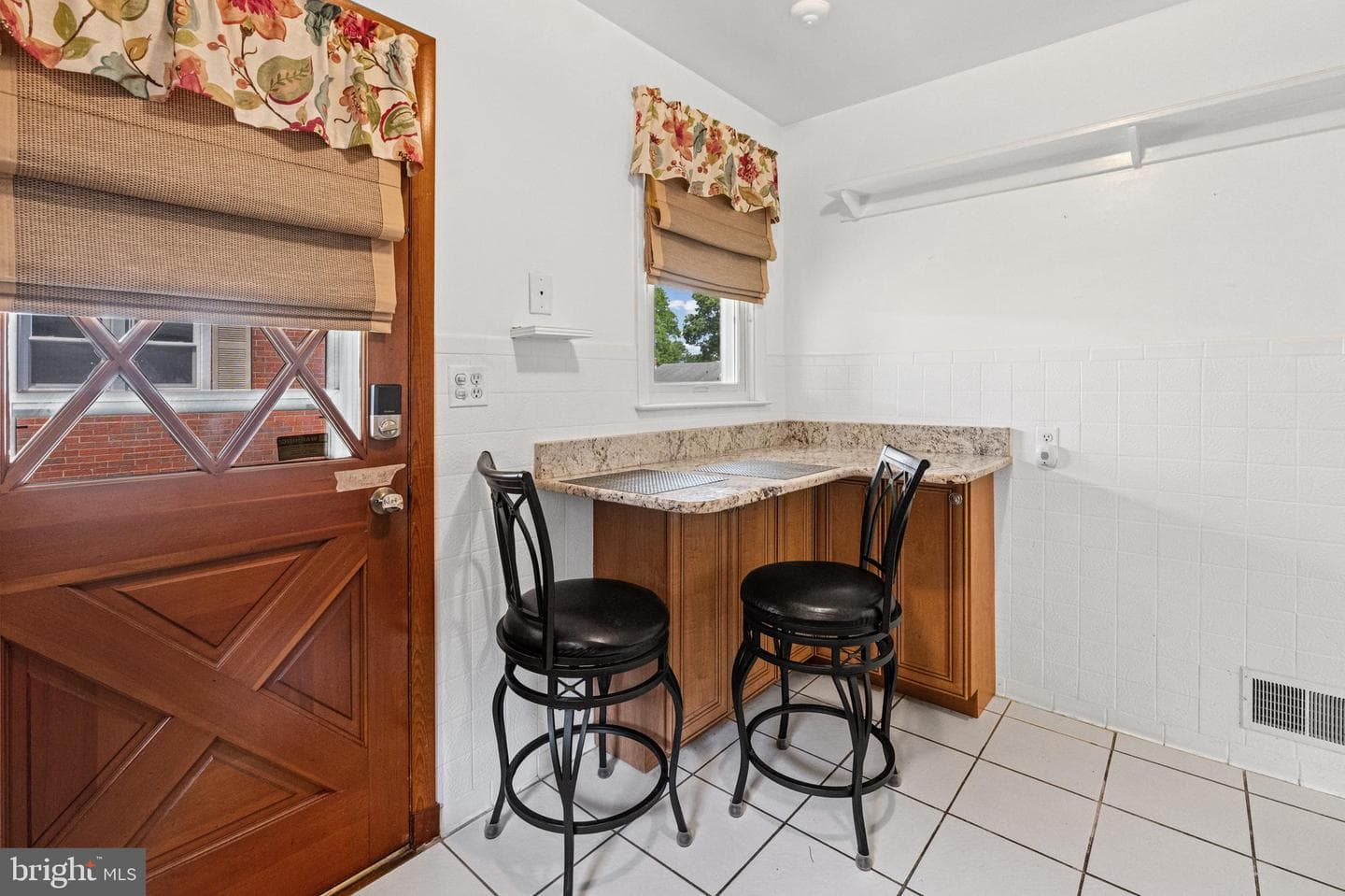 8806 Ashford Road photo 8