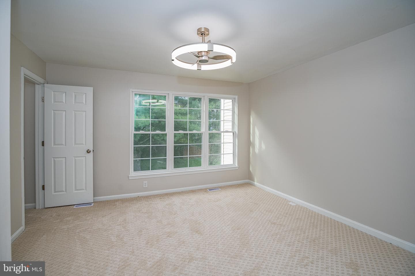 114 Gentlebrook Road photo 9