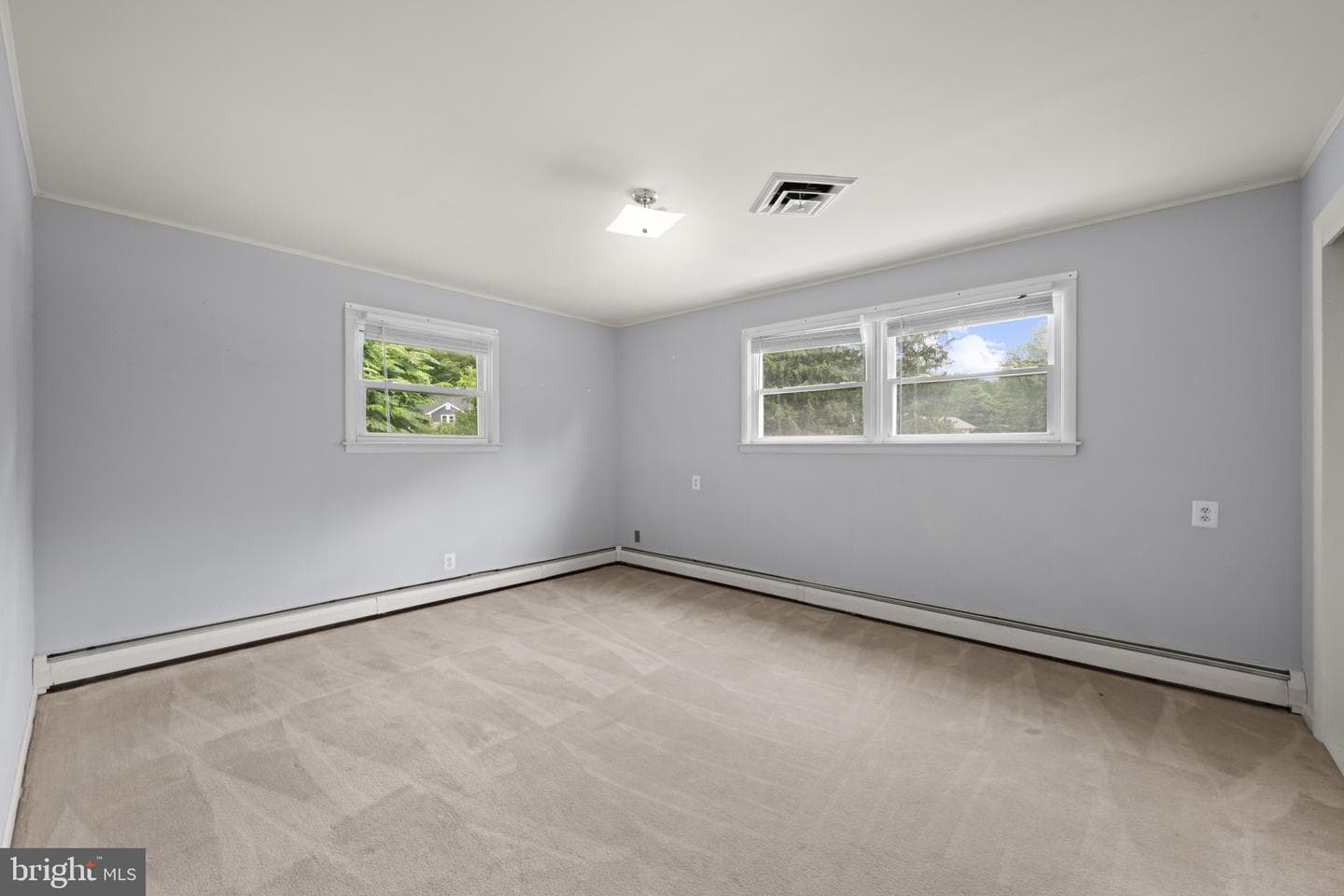 6 Rainbow Court photo 21