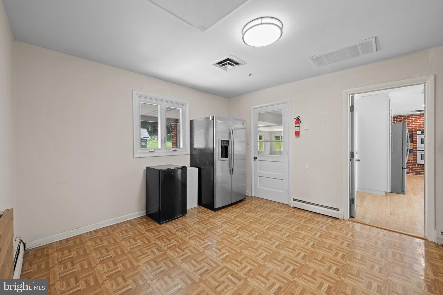 6 Rainbow Court photo 30