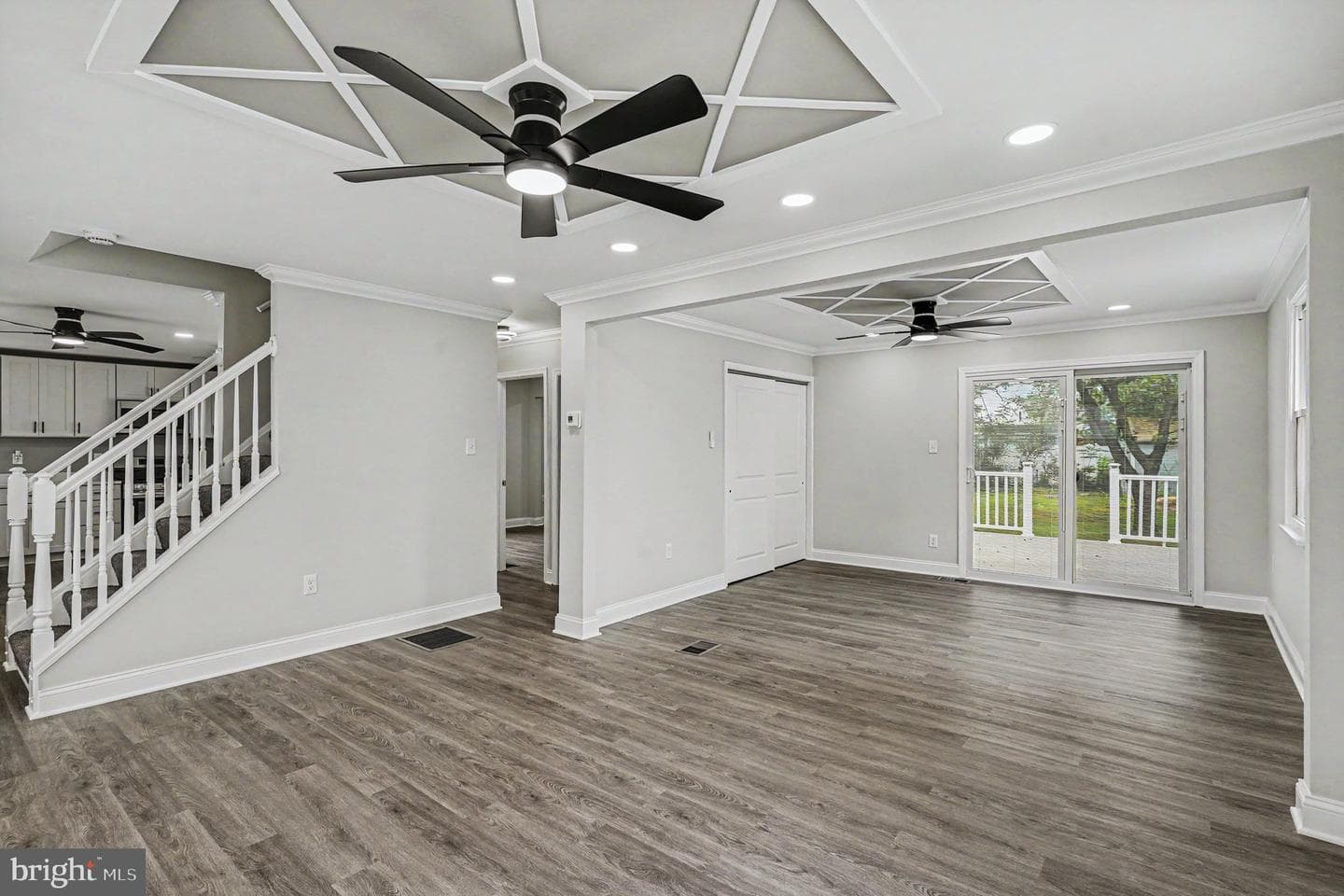 3413 Loganview Drive photo 7
