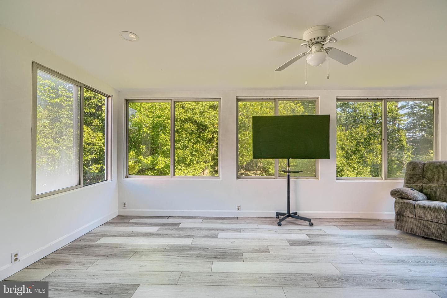 9808 Forge Park Road photo 18