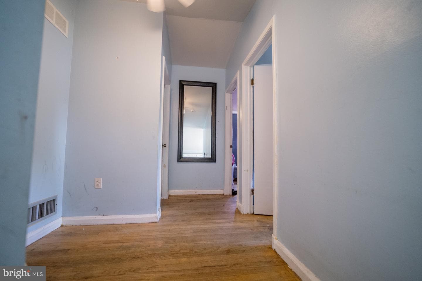 4125 Ronis photo 5