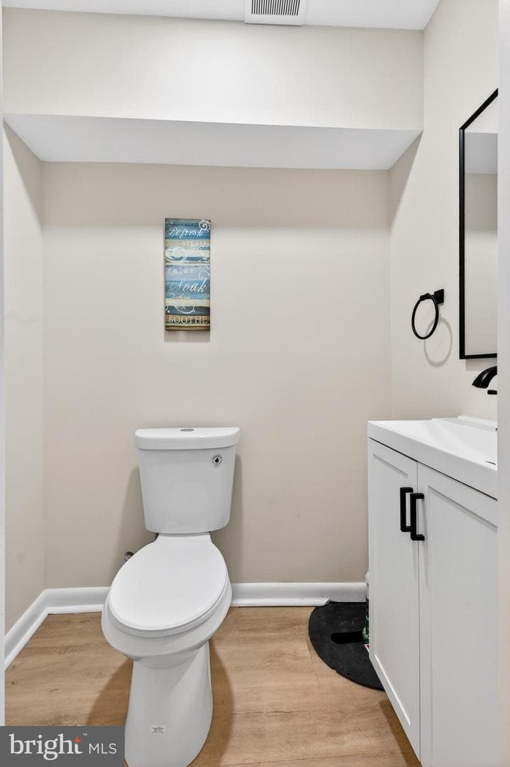 2115 Pitney Road photo 23