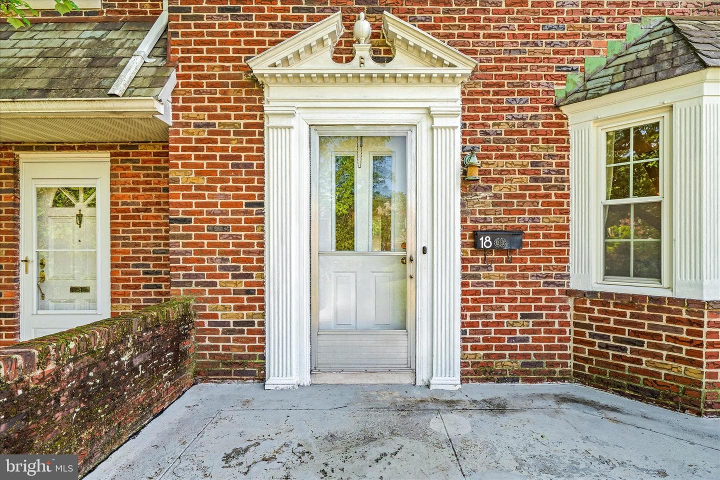 18 N Symington Avenue photo 3